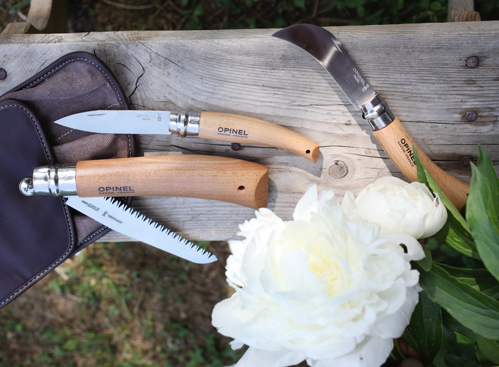 Pruning Knives